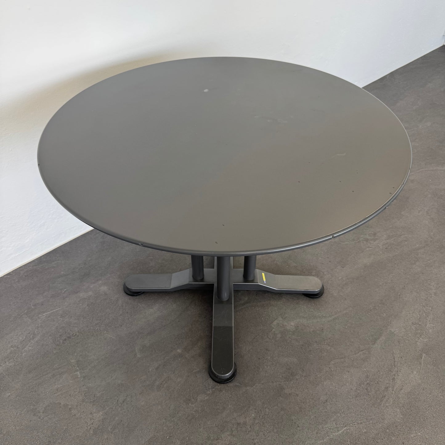 Ergodata System Desk Sitzungstisch  rund 1200mm