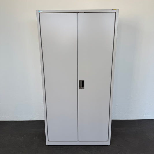 Lista Office Storage Flügeltür-Aktenschrank Metall Lichtgrau