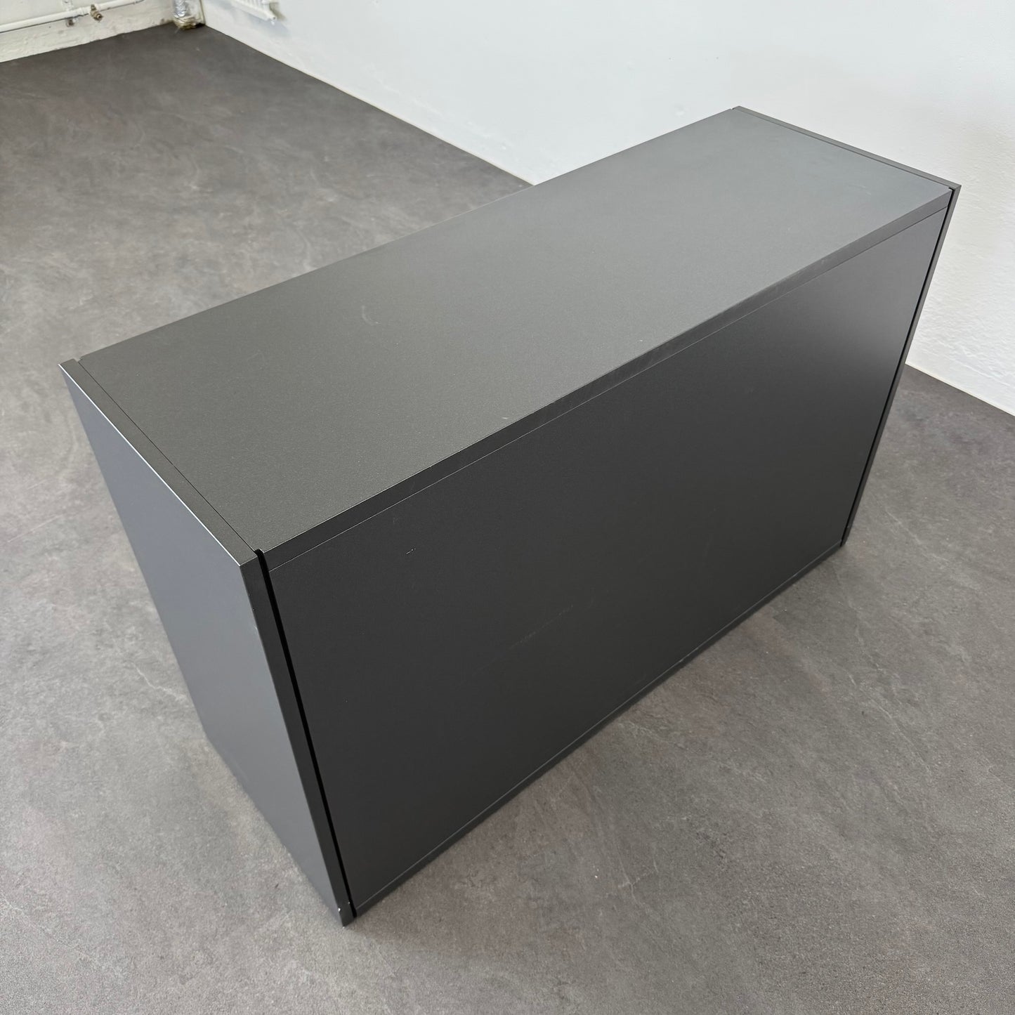 Ergodata Classic Lateralschrank Ansicht von hinten