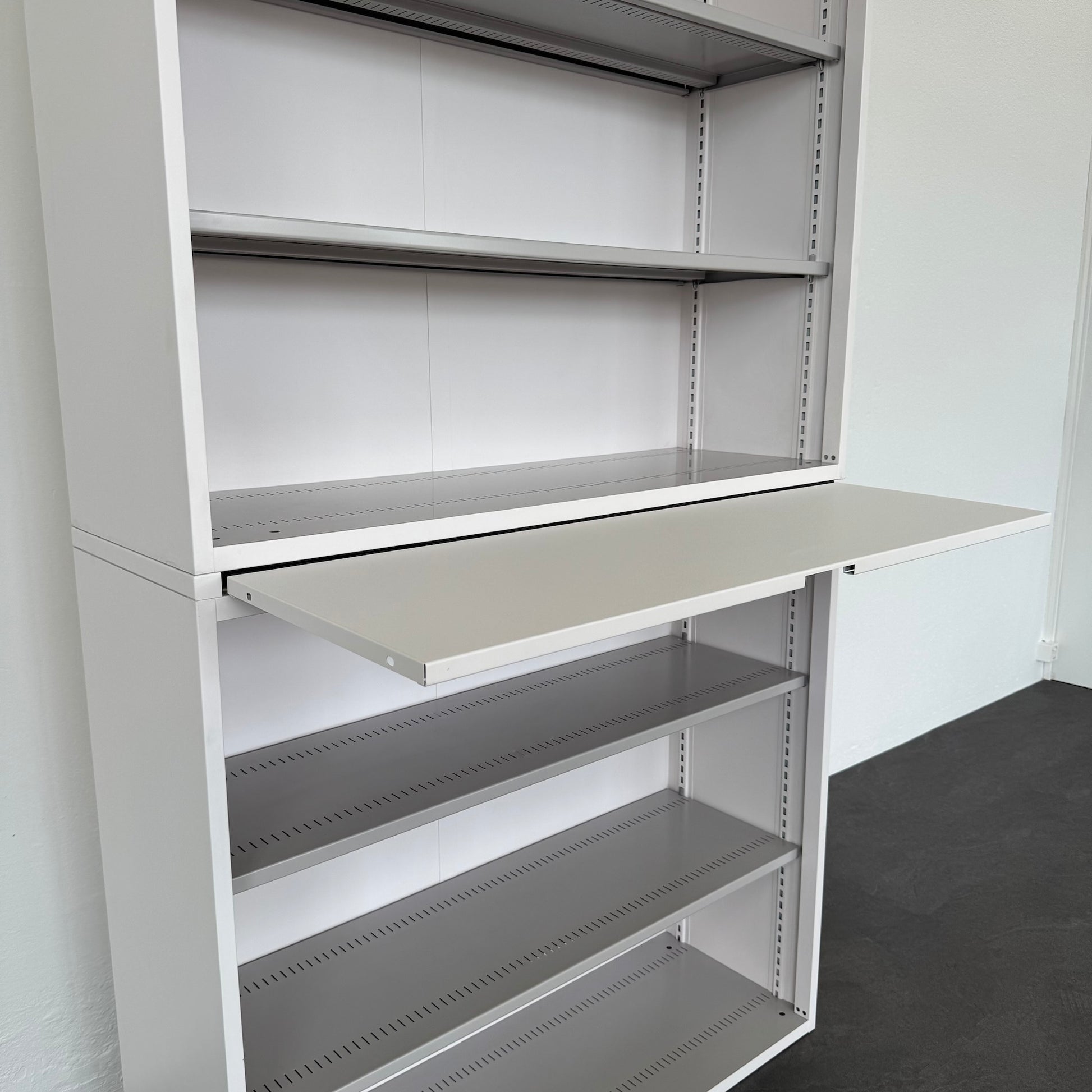 Lista Office Storage Regal mit Auszugstablar
