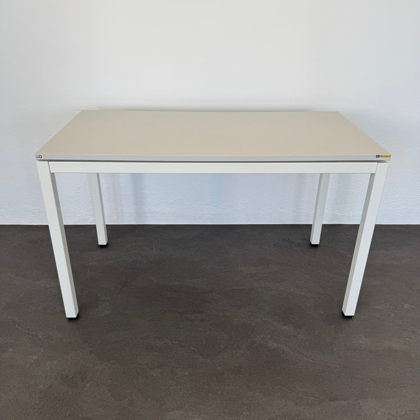 Lista Office Motion Schreibtisch mit Spanplatte Lichtgrau Hell