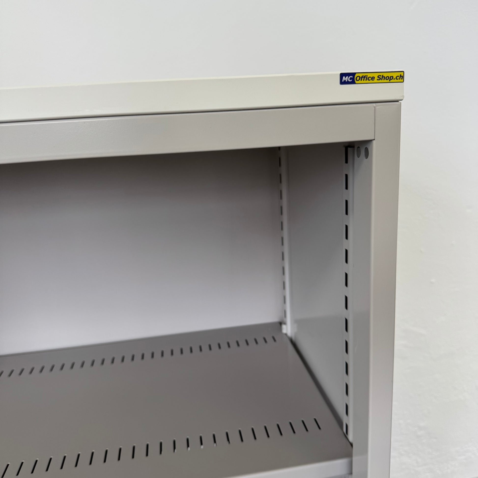 Lista Office Storage Regal Detailfot Ecke oben rechts