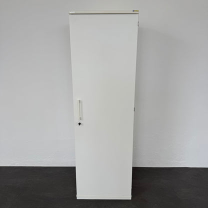 Palmberg Prisma 2 Garderobenschrank aus Spanplatte Weiss