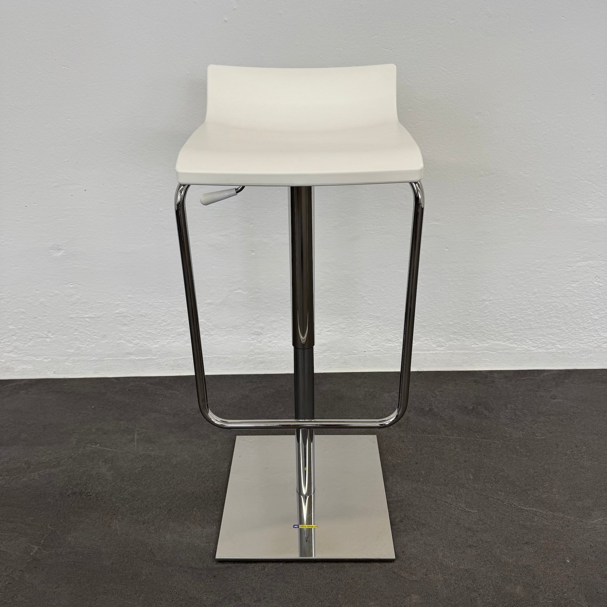 Top Design White Line Barhocker aus Kunstoff Weiss