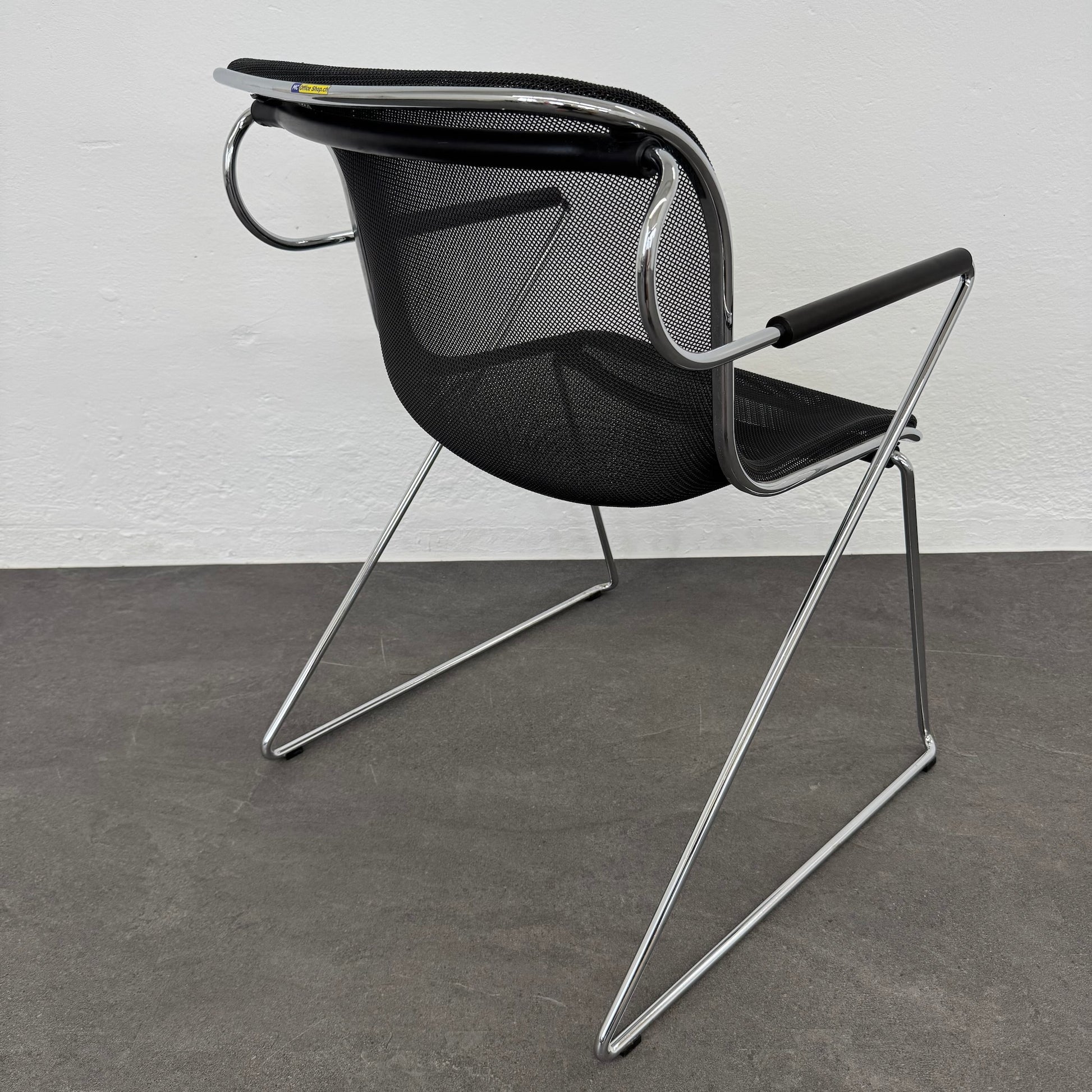 Top Design Caliente Freischwinger mit Rückenlehne
