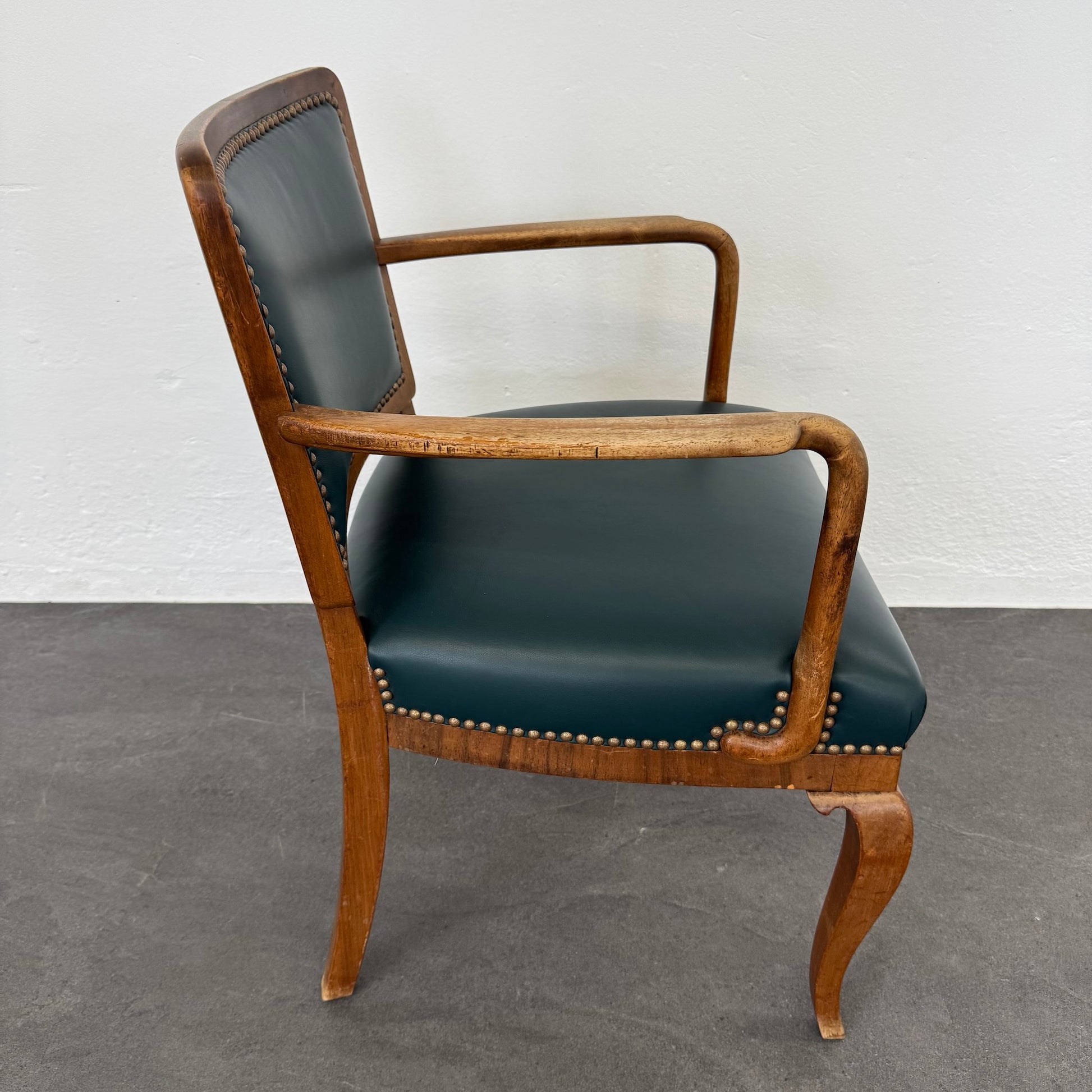 Barock Design Style 40 Stuhl seitliche Ansicht