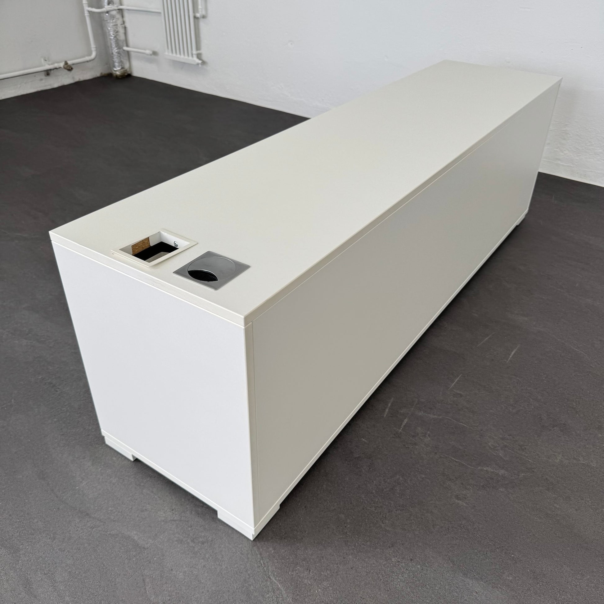 Palmberg Select Sideboard seitliche Ansicht