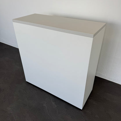 Lista Office D1 Apothekerschrank seitliche Ansicht