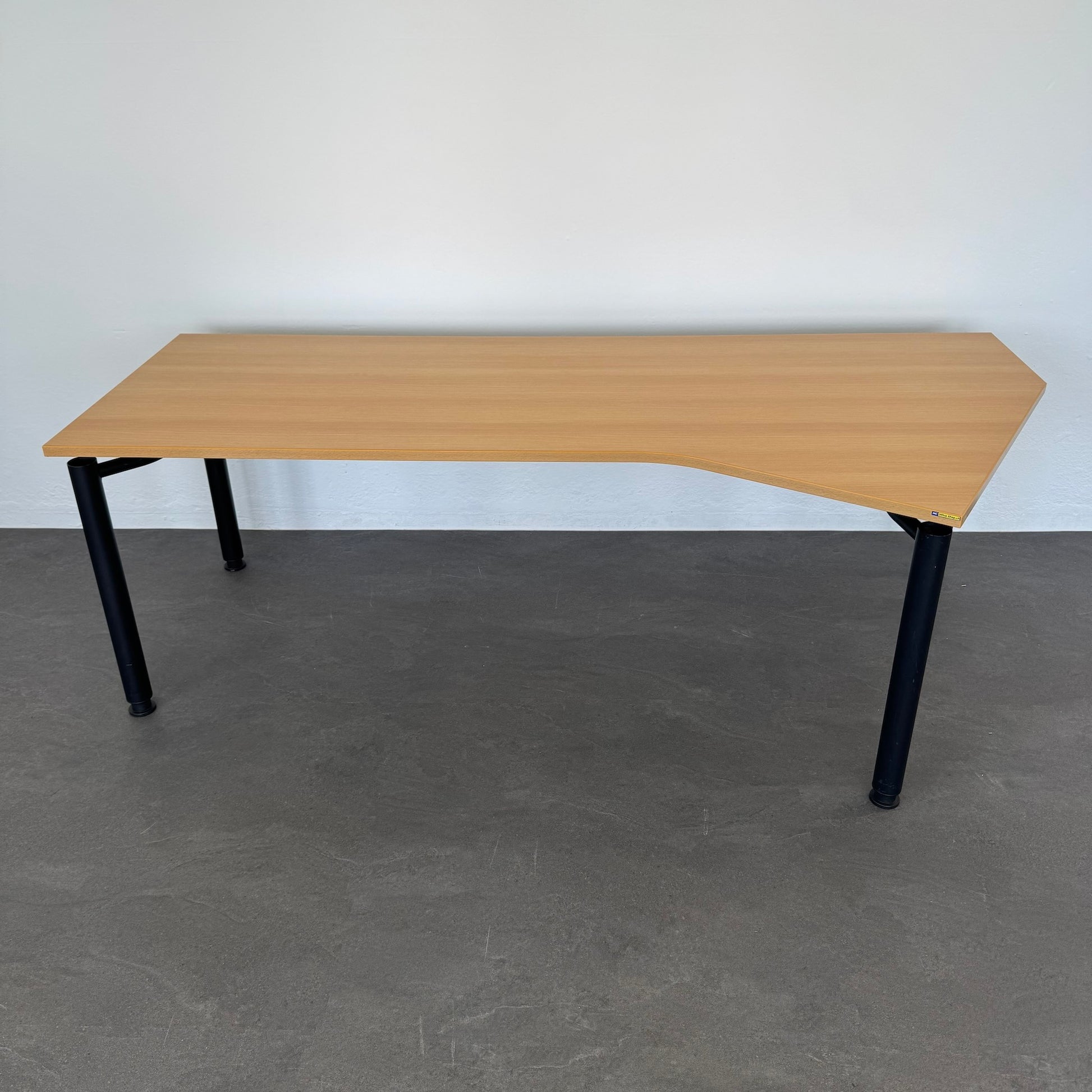 Gesika Lim Schreibtisch Freiform mit Tischplatte Buchendekor