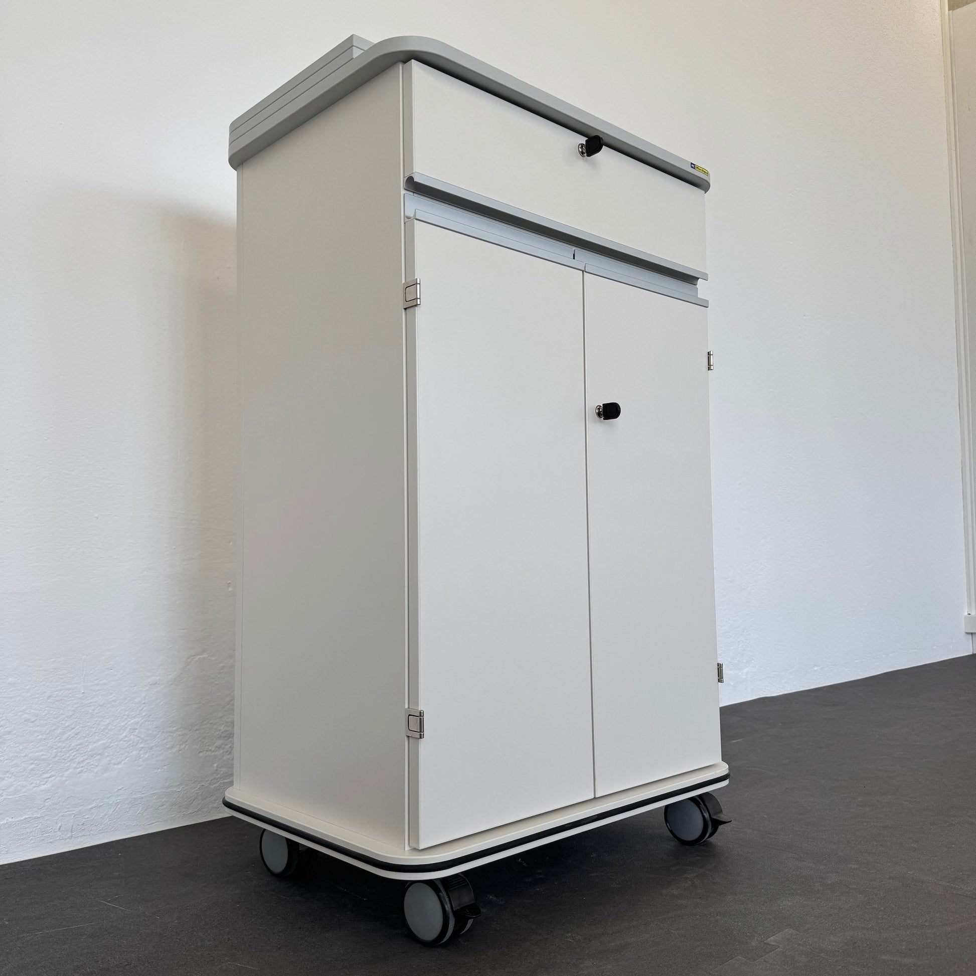 Haworth New City Maxi Caddy Ansicht von unten