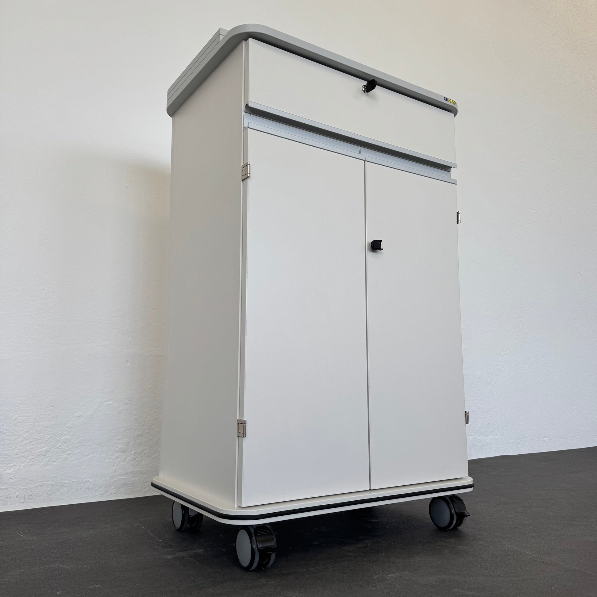 Haworth New City Maxi Caddy Ansicht von unten