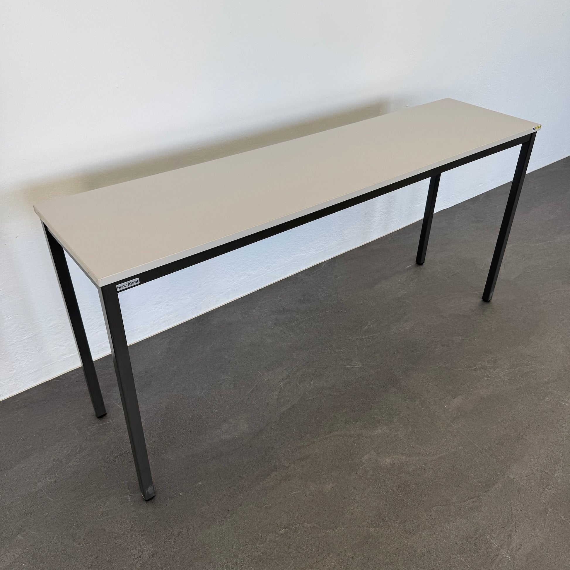 Büro Fürrer Basic Beistelltisch 1600x400mm