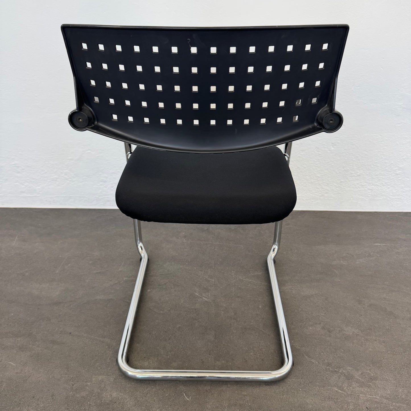 Vitra Visavis Freischwinger Ansicht von hinten