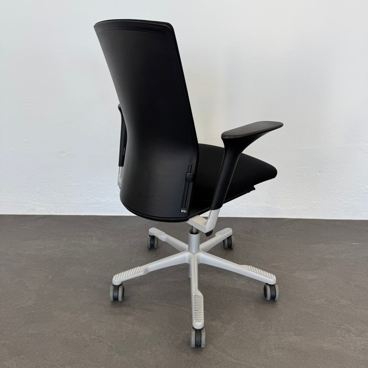 HAG Futu 1200-S Bürodrehstuhl mit Rückenlehne