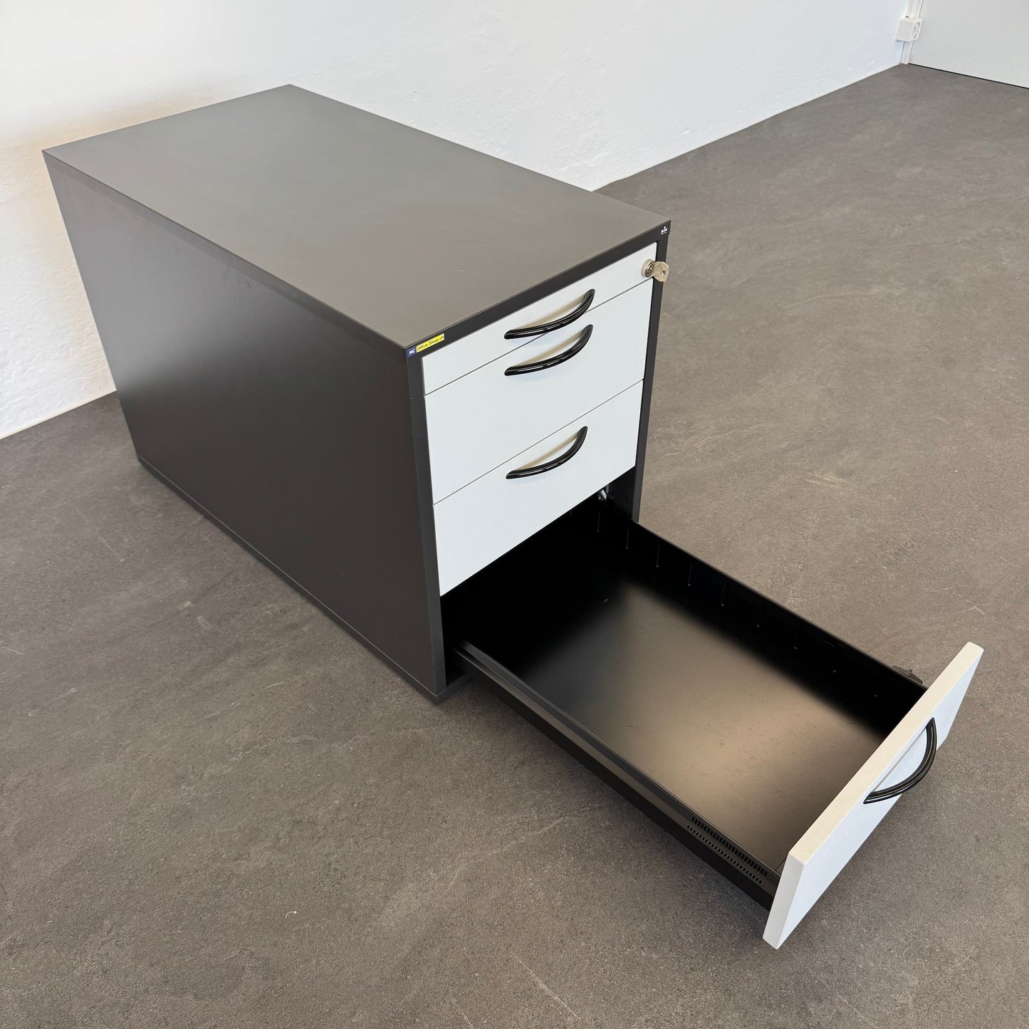 Elan Euroffice Unterstell-Korpus mit Schublade offen