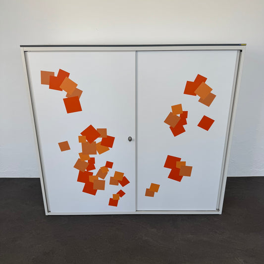 Lista Storage Schiebetür-Aktenschrank Metall Weiss mit Beschriftung