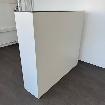 Lista Storage Schiebetür-Aktenschrank Ansicht von der Seite