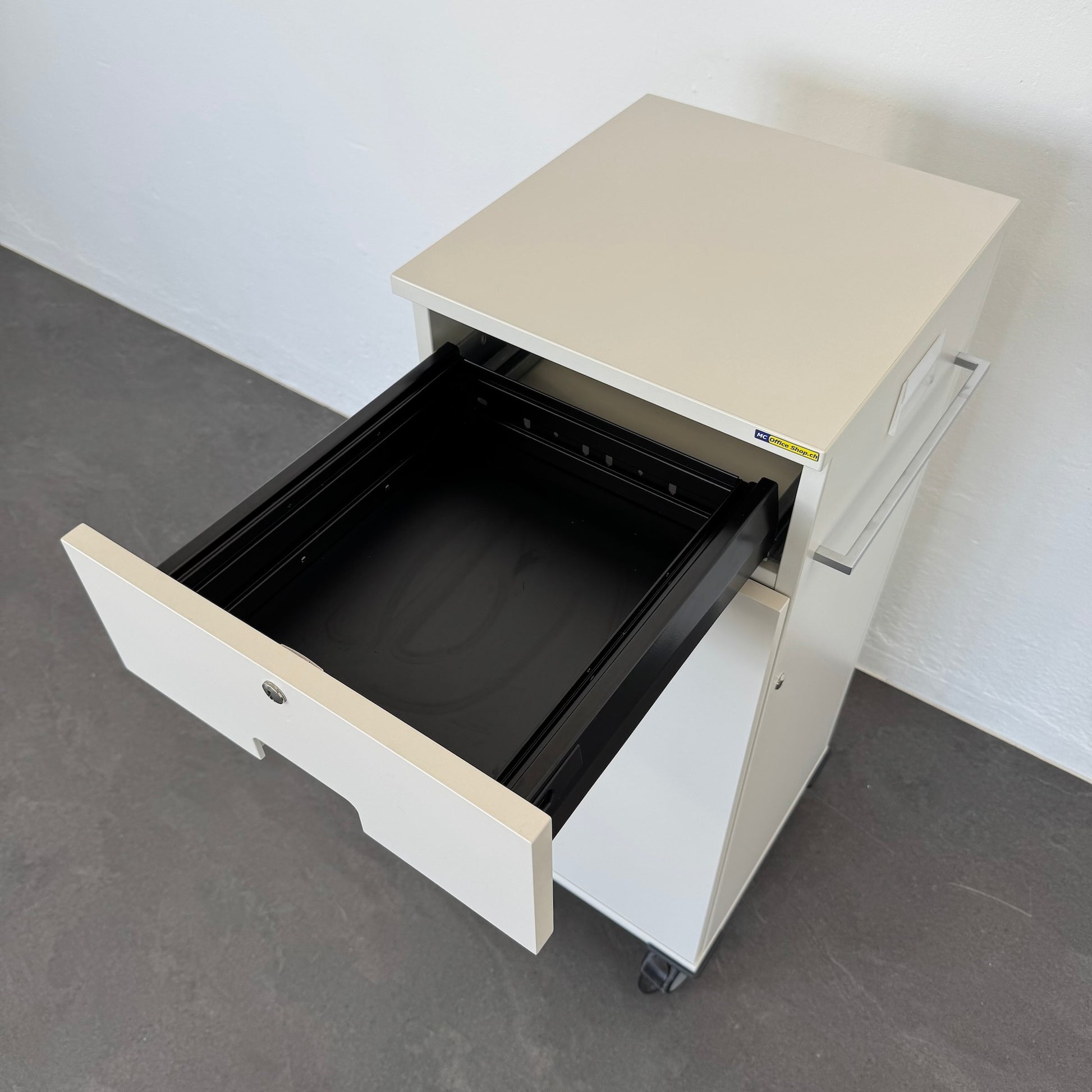 Haworth New City Maxi Caddy mit Schublade offen - 6038276