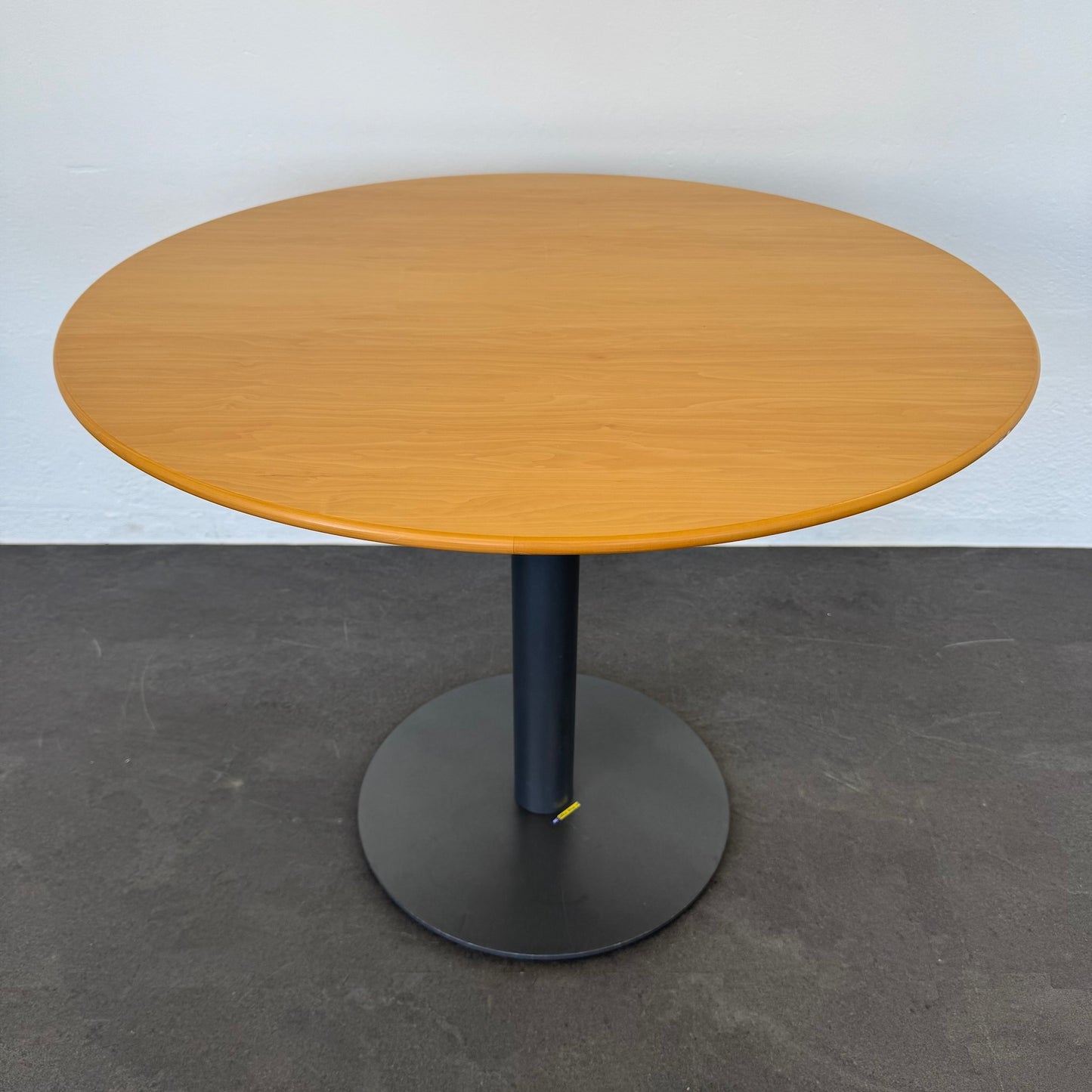 Ergodata System Desk Sitzungstisch MDF Buchenfurnier