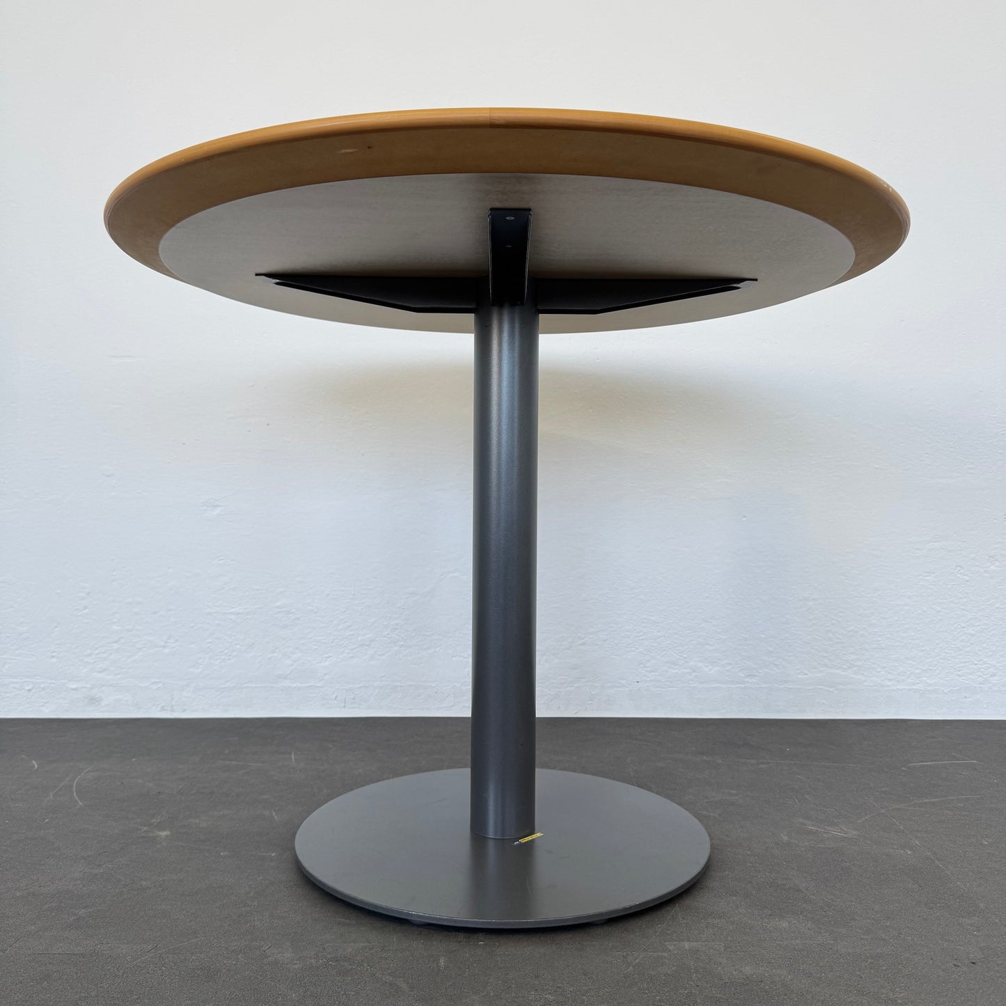 Ergodata System Desk Sitzungstisch  von unten