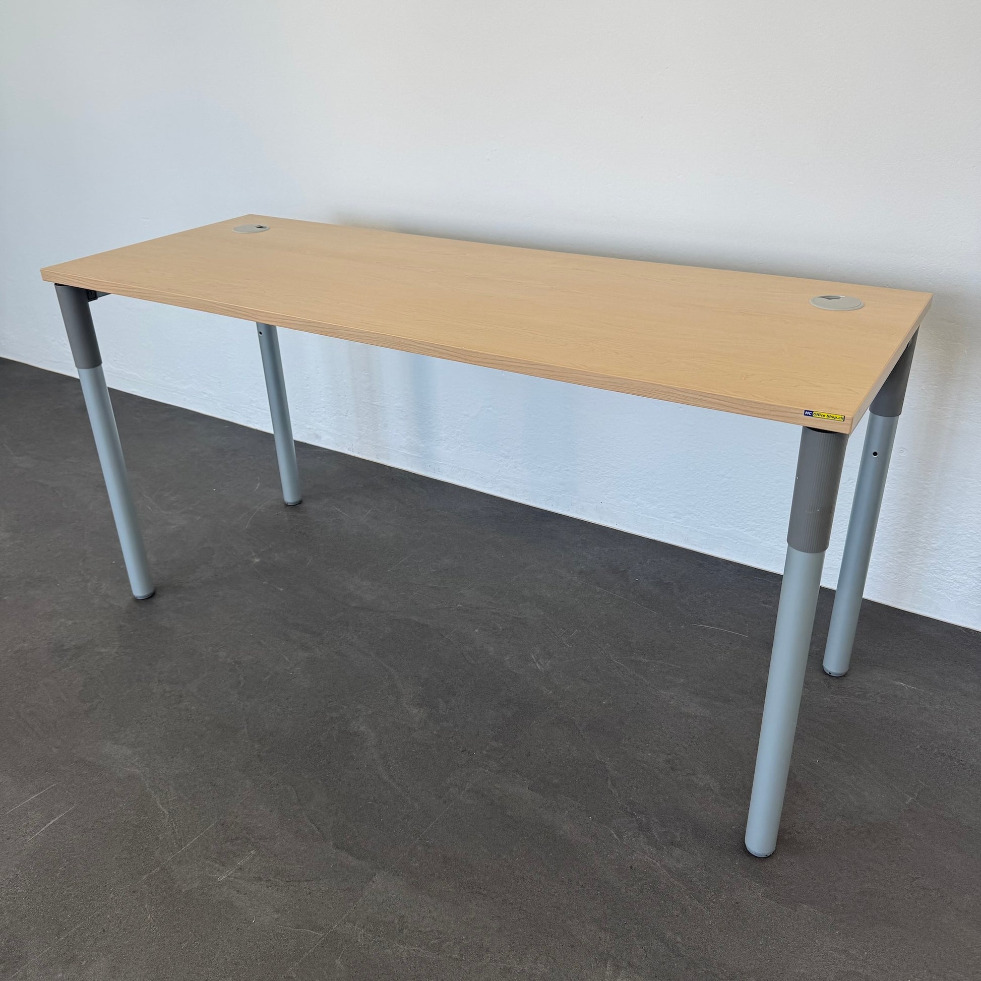 Neudörfler Classic Schreibtisch mit Gestell in Silbergrau