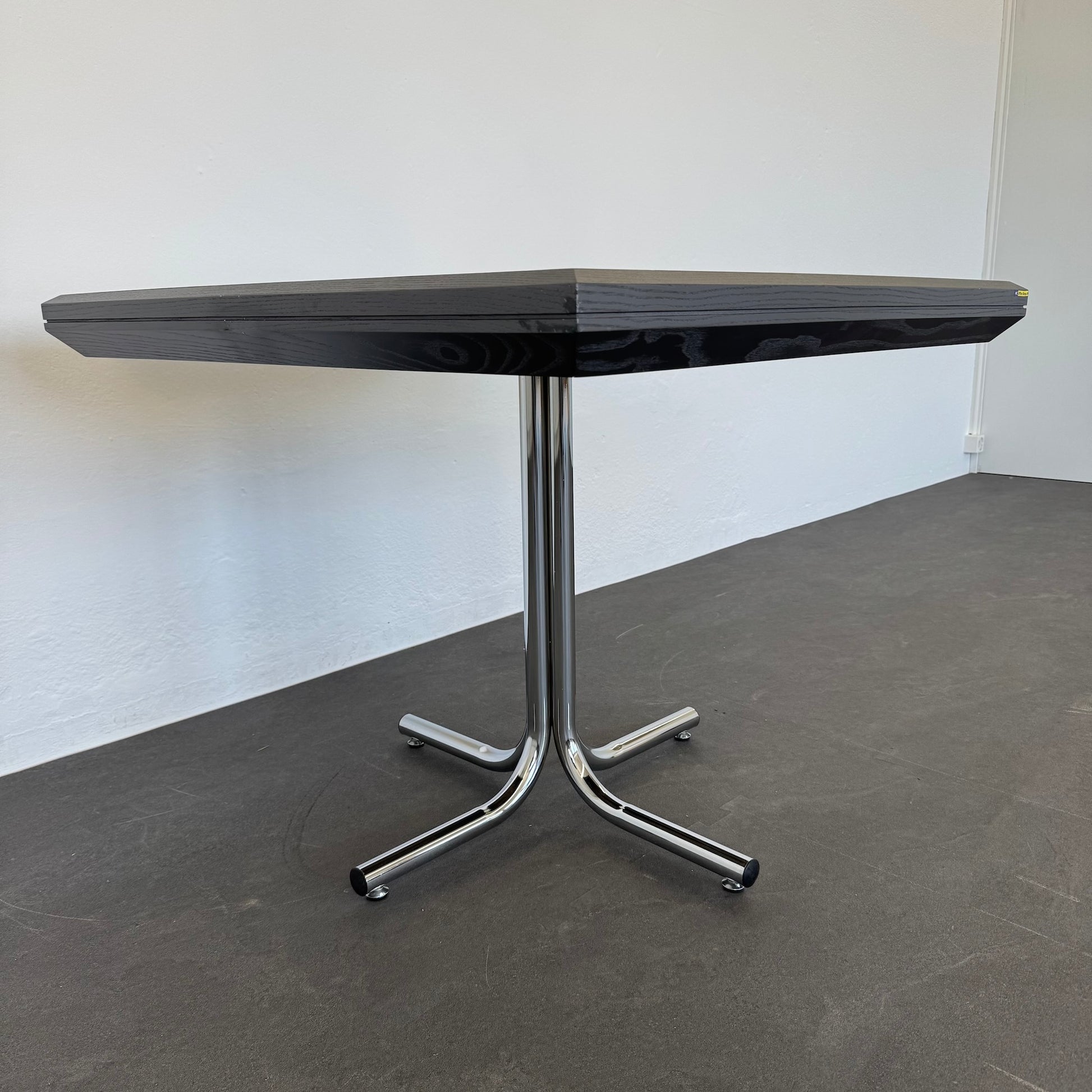 Sitag Classic Besprechungstisch Ansciht von unten