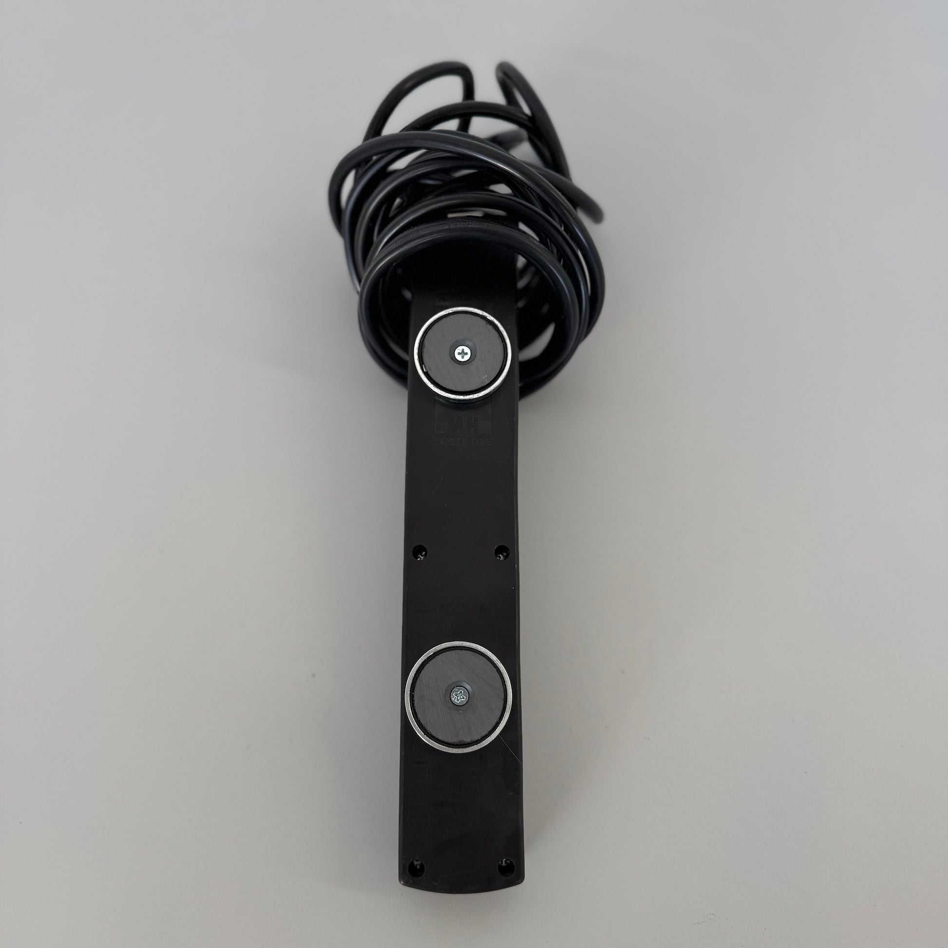 Max Hauri Swiss Line Mehrfachstecker mit Magnethalterung