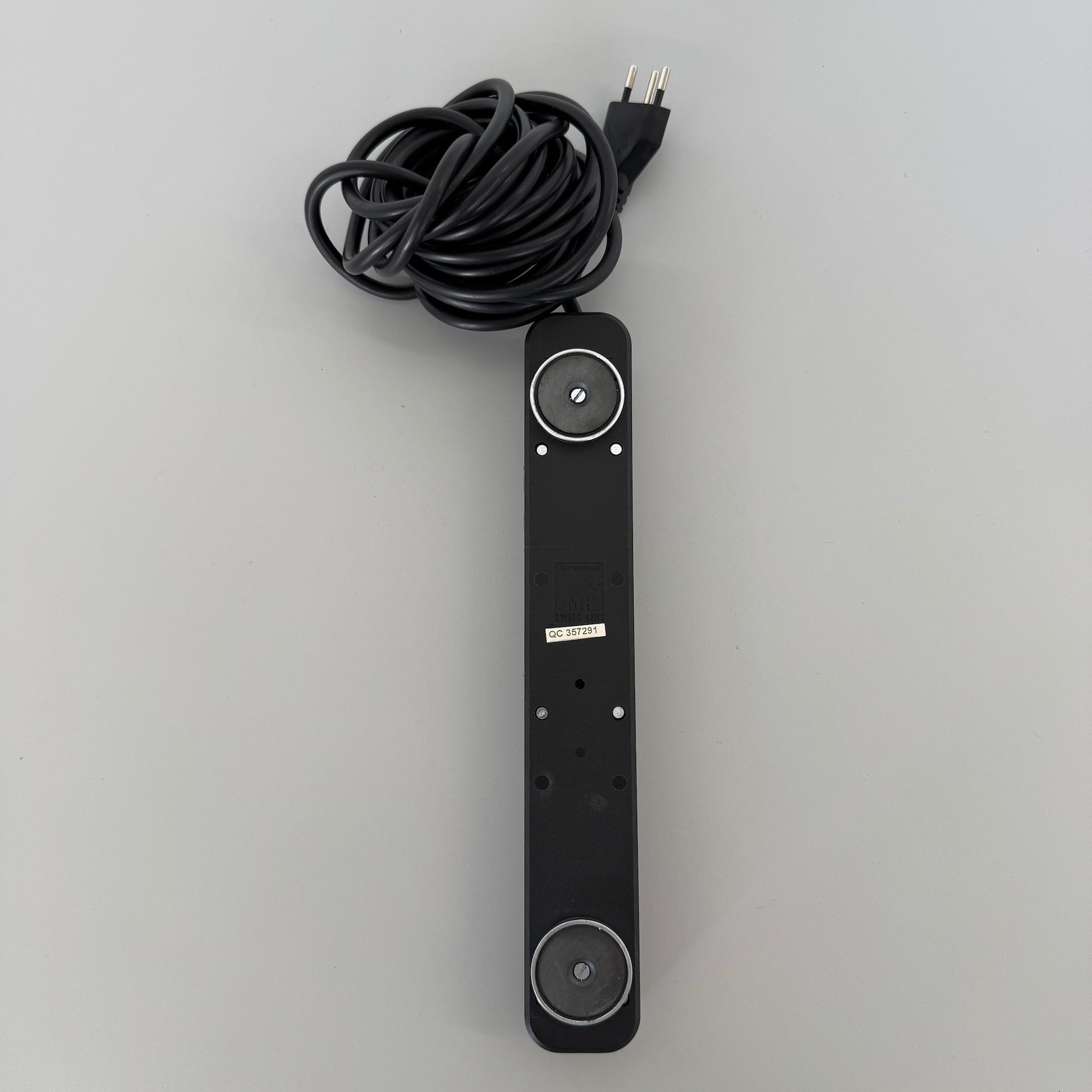 Max Hauri Swiss Line Mehrfachstecker mit Magnethalterung