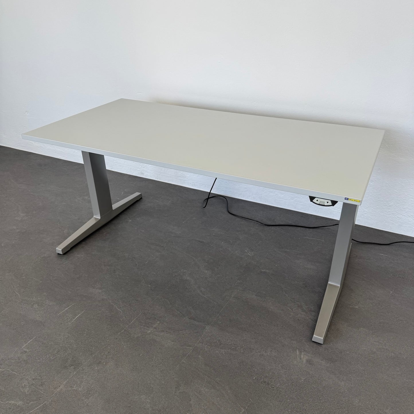 Haworth Kiron Sitz-Steh-Schreibtisch Ansicht von oben