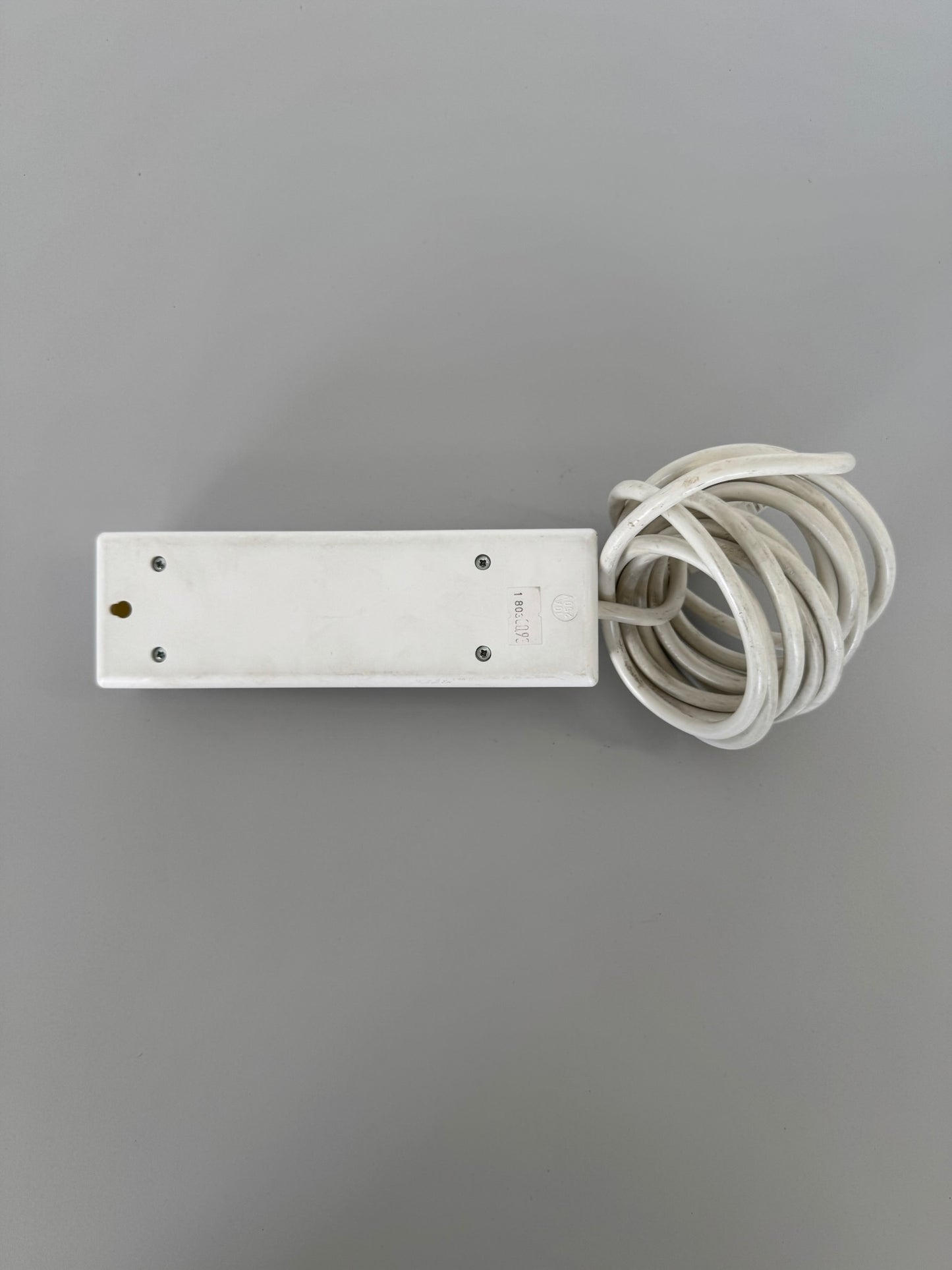 Top Electric Standard Line Mehrfachstecker Detailfoto von unten