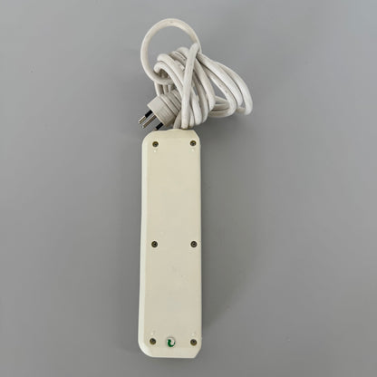 Brennstuhl cleverLine Mehrfachstecker von hinten