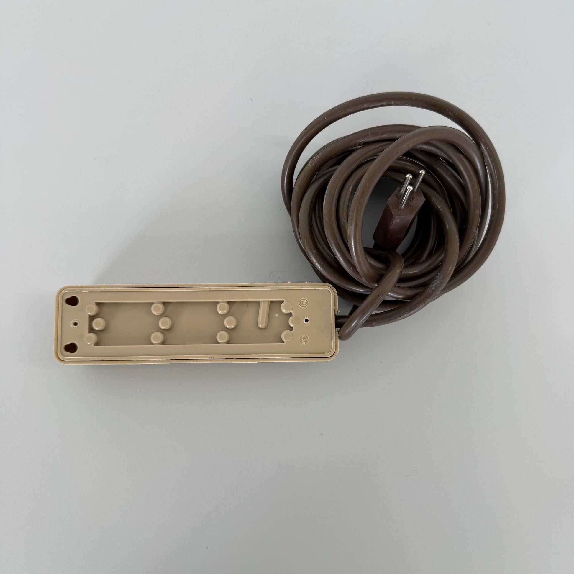 Max Hauri Swiss Line Mehrfachstecker mit Kabel 4 Meter