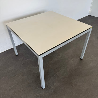 Lista Office Motion Sitzungstisch 1000x1000mm