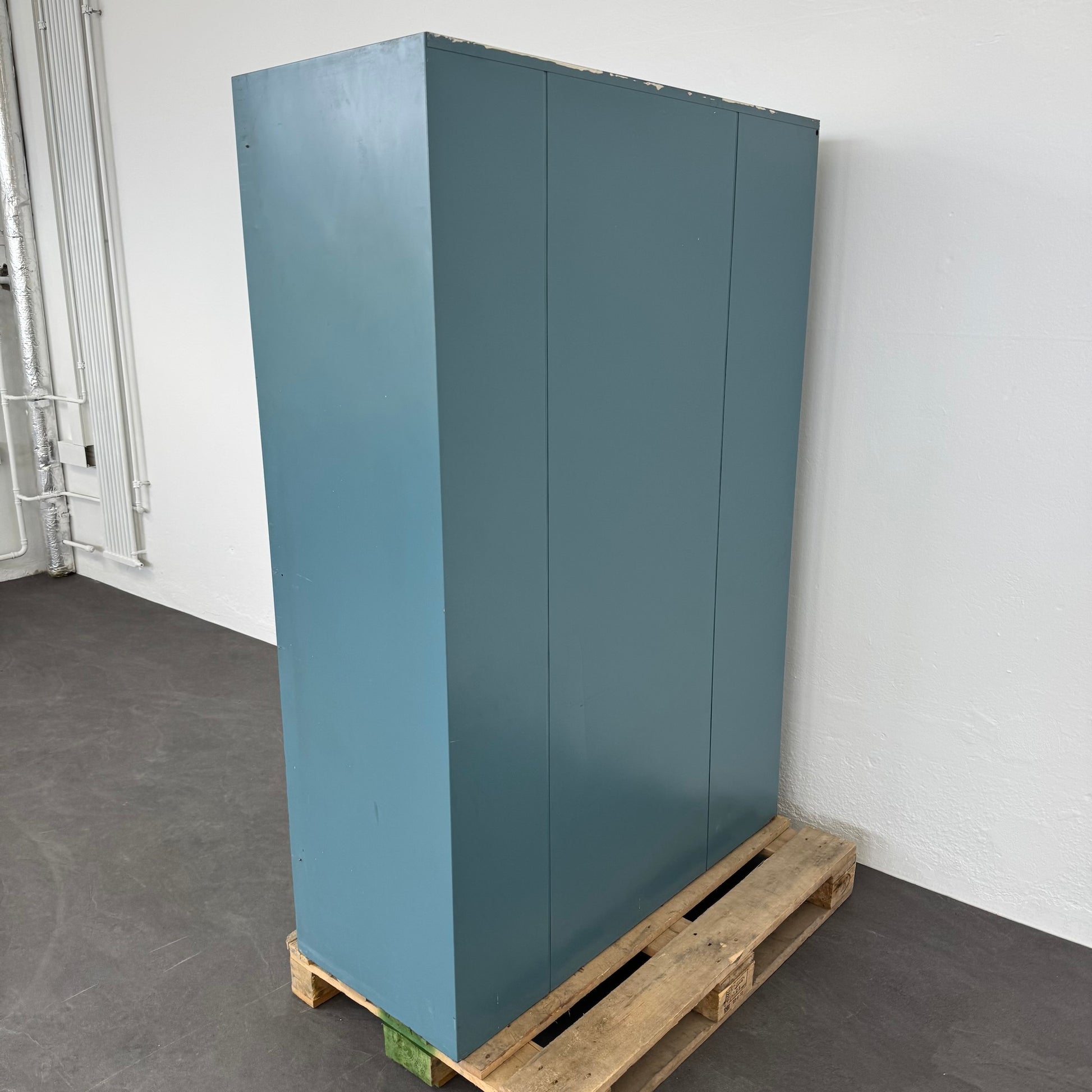 Ernst Schaer  Classic Garderobenschrank Ansicht Seitenwand