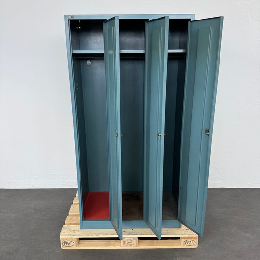 Ernst Schaer Classic Garderobenschrank mit  allen Abteilen offen