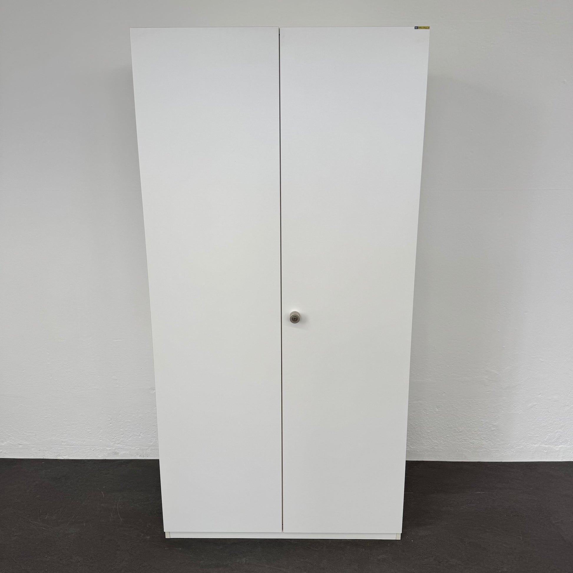 Zemp Classic Flügeltürschrank Spanplatte weiss