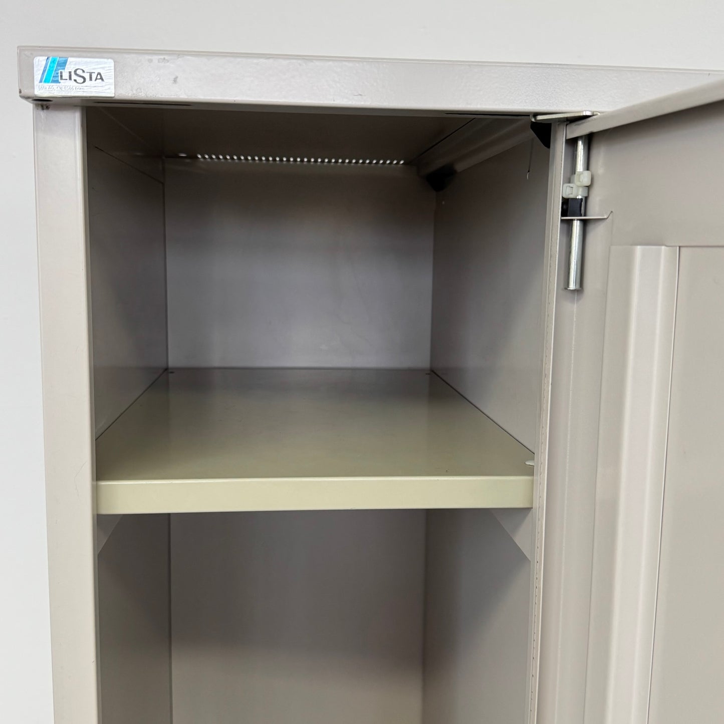 Lista Classic Garderobenschrank Detailfoto Hutablage