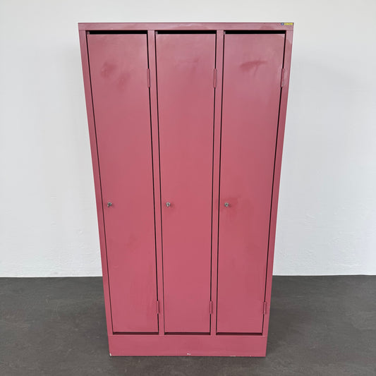 Lista Classic Garderobenschrank aus Metall Altrosa