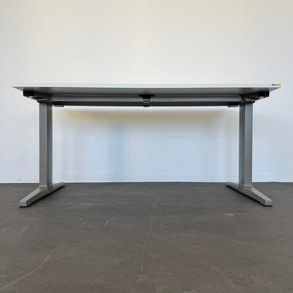 Haworth Kiron Schreibtisch Ansicht von unten - 6038373
