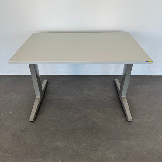Haworth Kiron Schreibtisch mit grauer Tischplatte