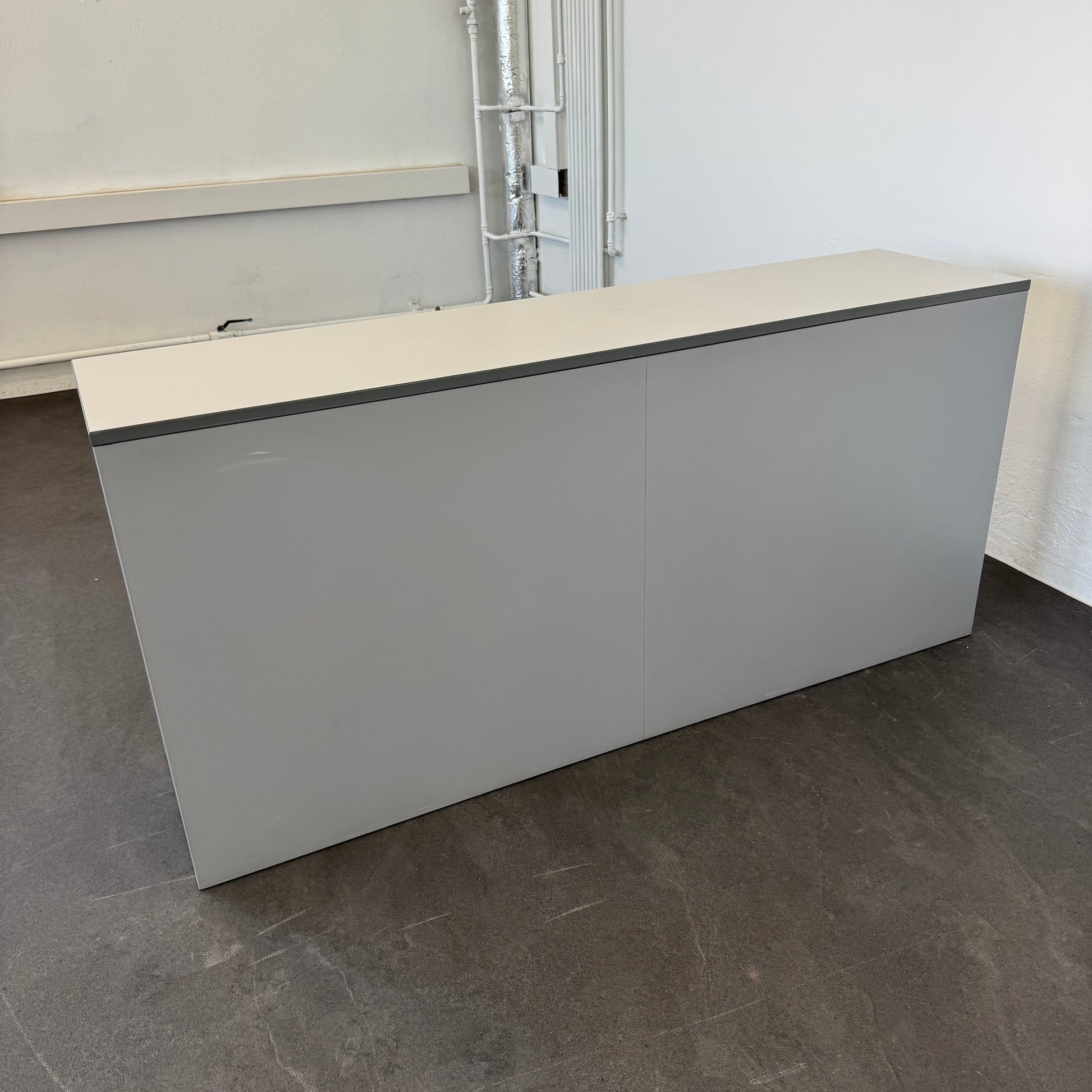 Lista Office Storage Lateralschrank von hinten