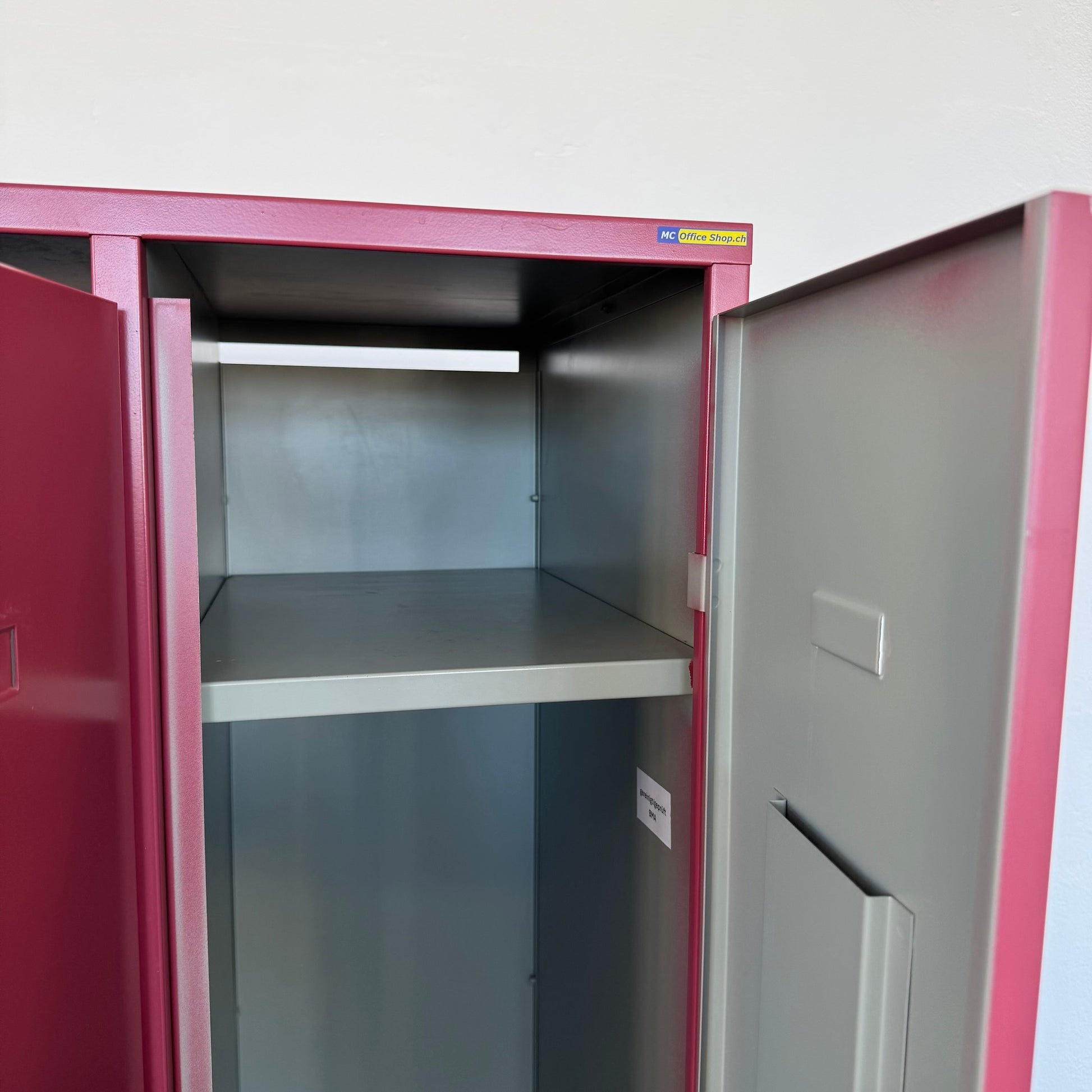 Lista Classic Garderobenschrank Detailfoto Hutablage