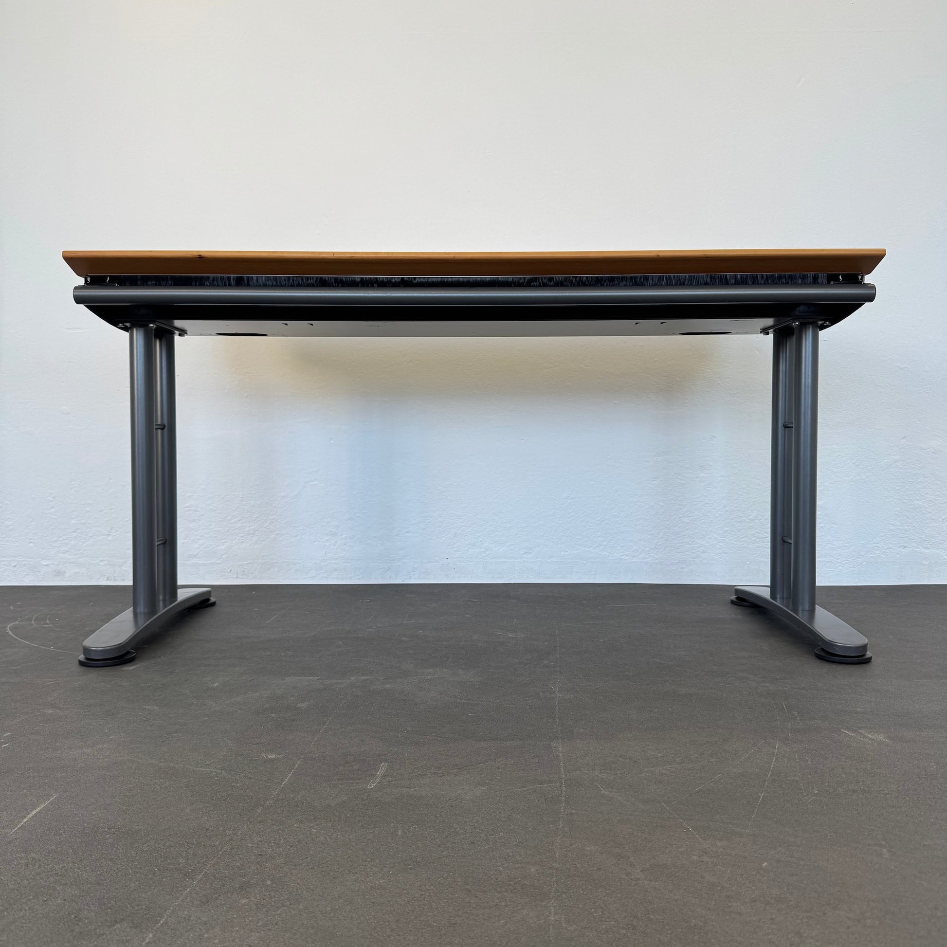 Ergodata System Desk Schreibtisch Ansicht von unten