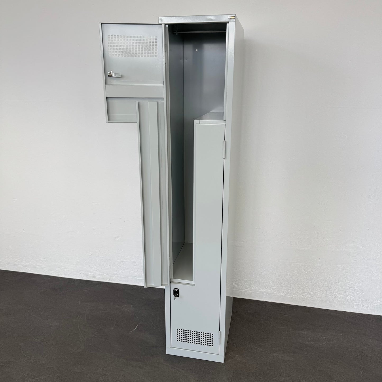C + P Classic Plus Z-Spind oberes Fach offen