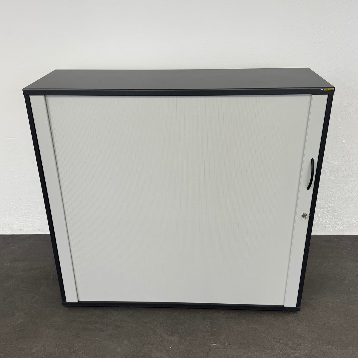 Elan Euroffice Lateralschrank aus Spanplatte Anthrazit und Lichtgrau