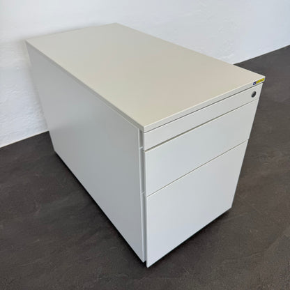Steelcase IMPLICIT Roll-Korpus Ansicht von der Seite