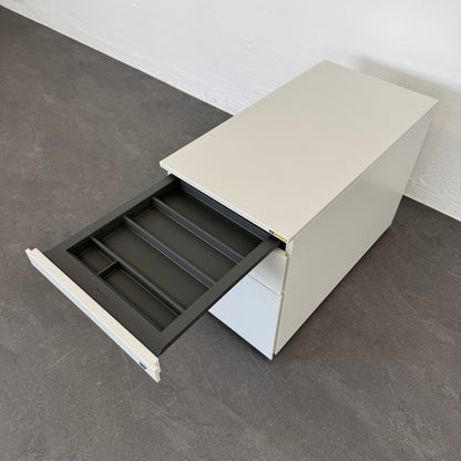 Steelcase IMPLICIT Roll-Korpus mit Materialschale offen