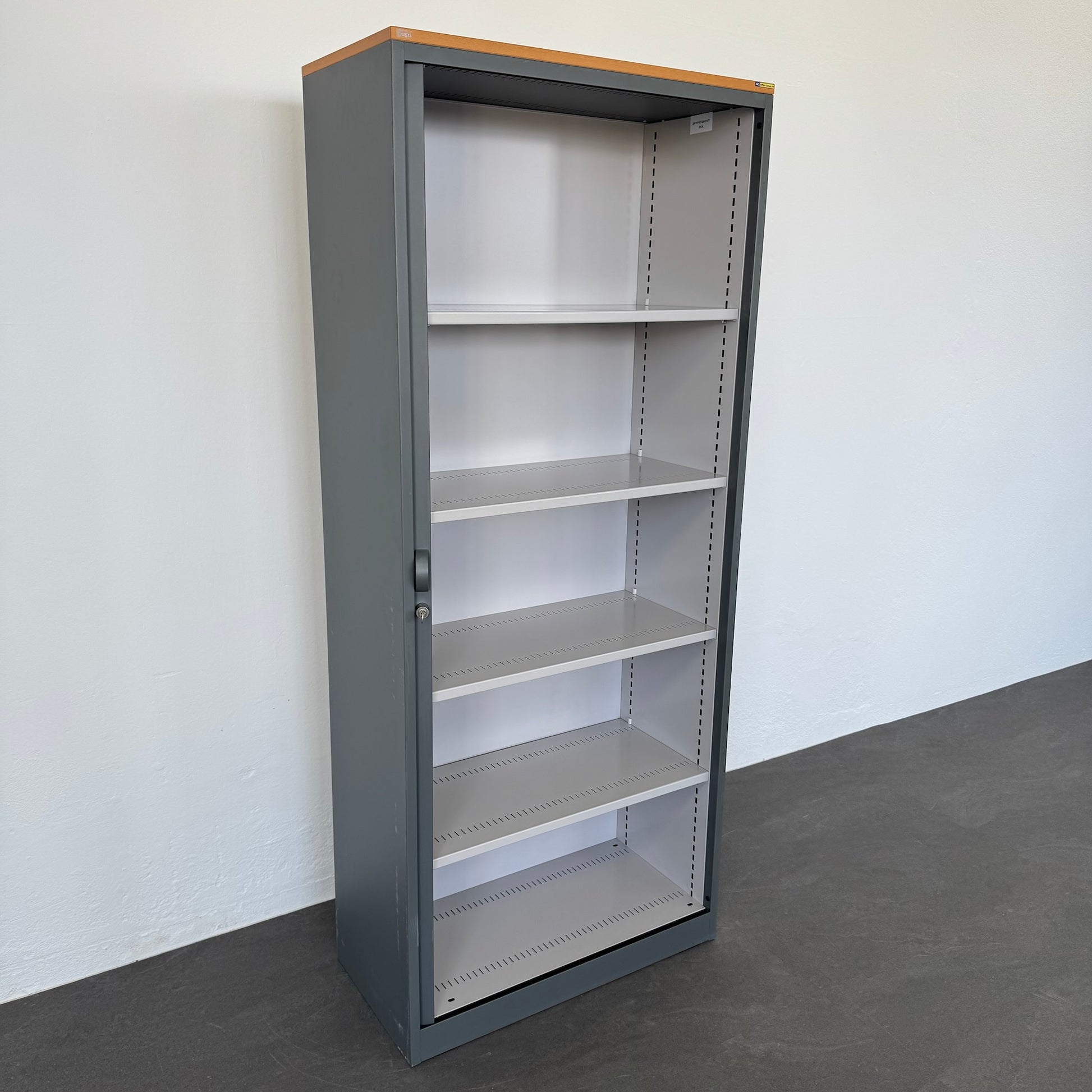 Lista Office Storage Lateralschrank mit 4 Fachböden