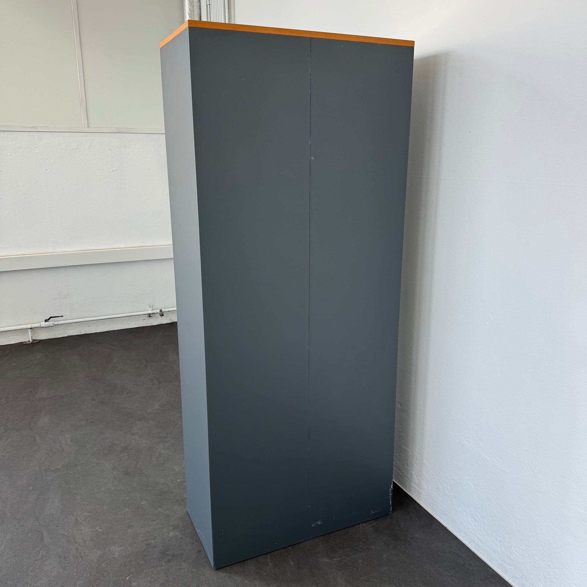 Lista Office Storage Lateralschrank Ansicht von hinten