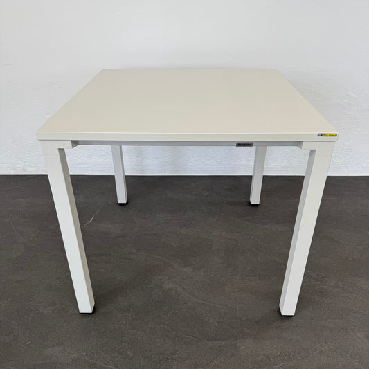 Steelcase Kalidro Besprechungstisch mit Spanplatte weiss